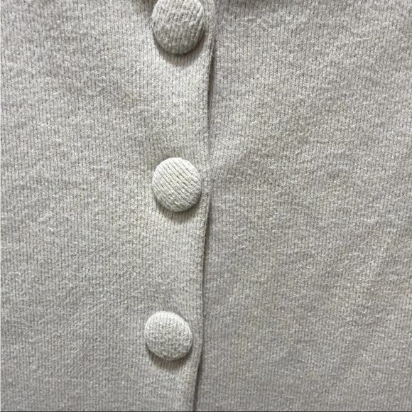 Zara Women’s Beige Colored Fabric Buttons  Knit Sweater Vest Med Casual/Office - Picture 4 of 5